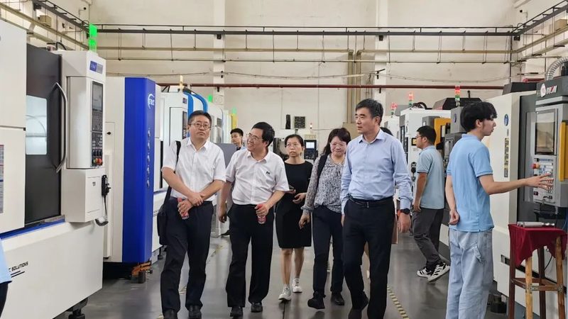 焊接夹具定位方案图纸：精准定位的奥秘